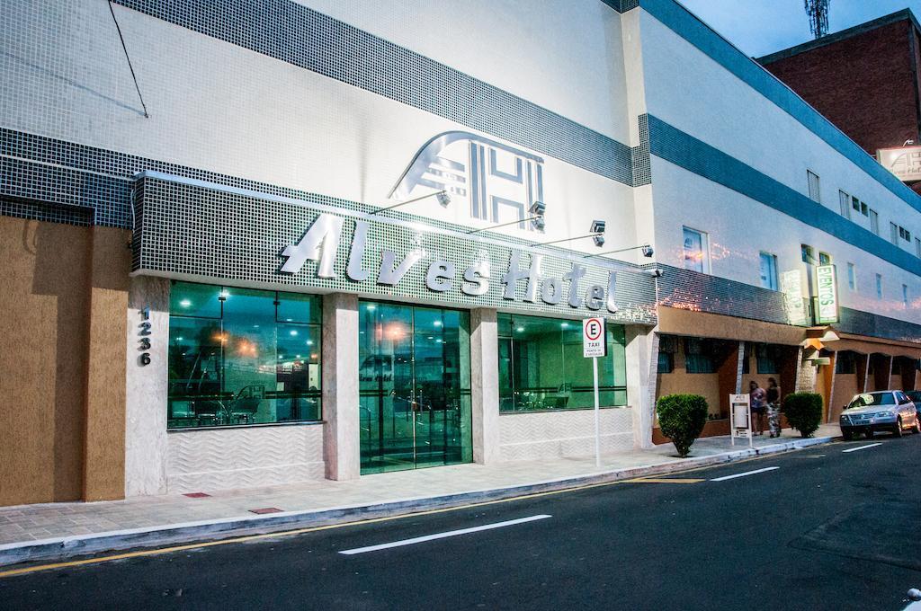 Alves Hotel Marilia Exterior photo
