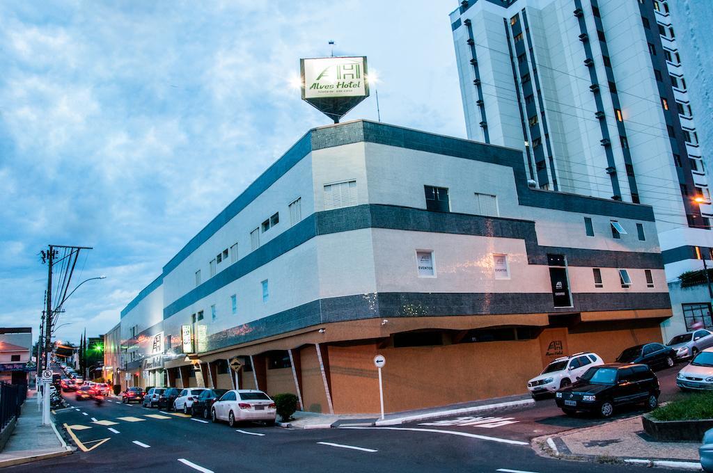 Alves Hotel Marilia Exterior photo